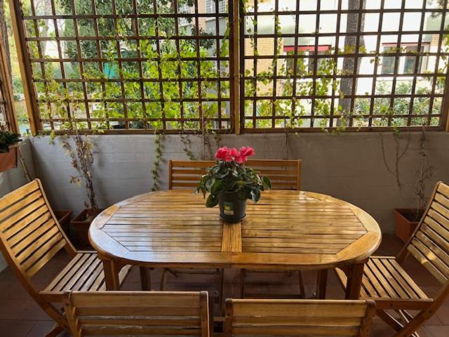 Appartement La Casa Delle Camelie à Rome Extérieur photo