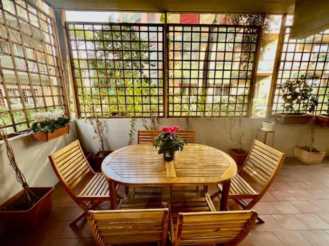 Appartement La Casa Delle Camelie à Rome Extérieur photo